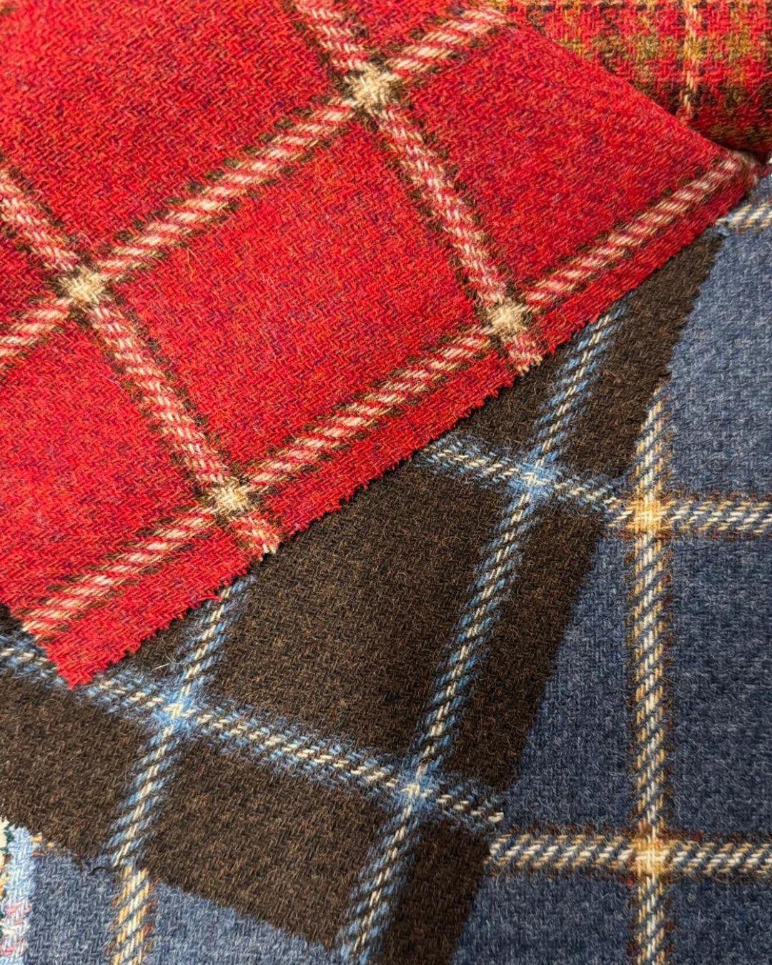 Checks tweed pattern